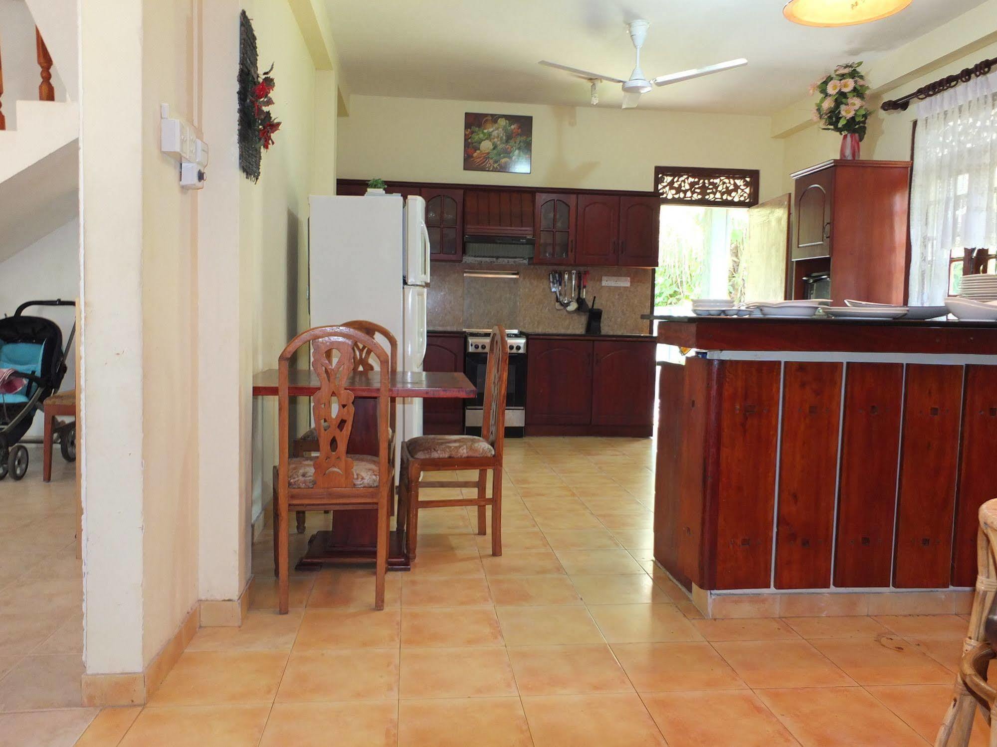 Hikka Villa Хіккадува Екстер'єр фото
